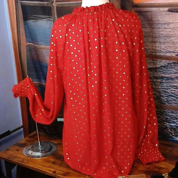 TIME AND TRU RED AND GOLD SHIMMER ✨️ BLOUSE LIKE NEW!! XL - Picture 7 of 14